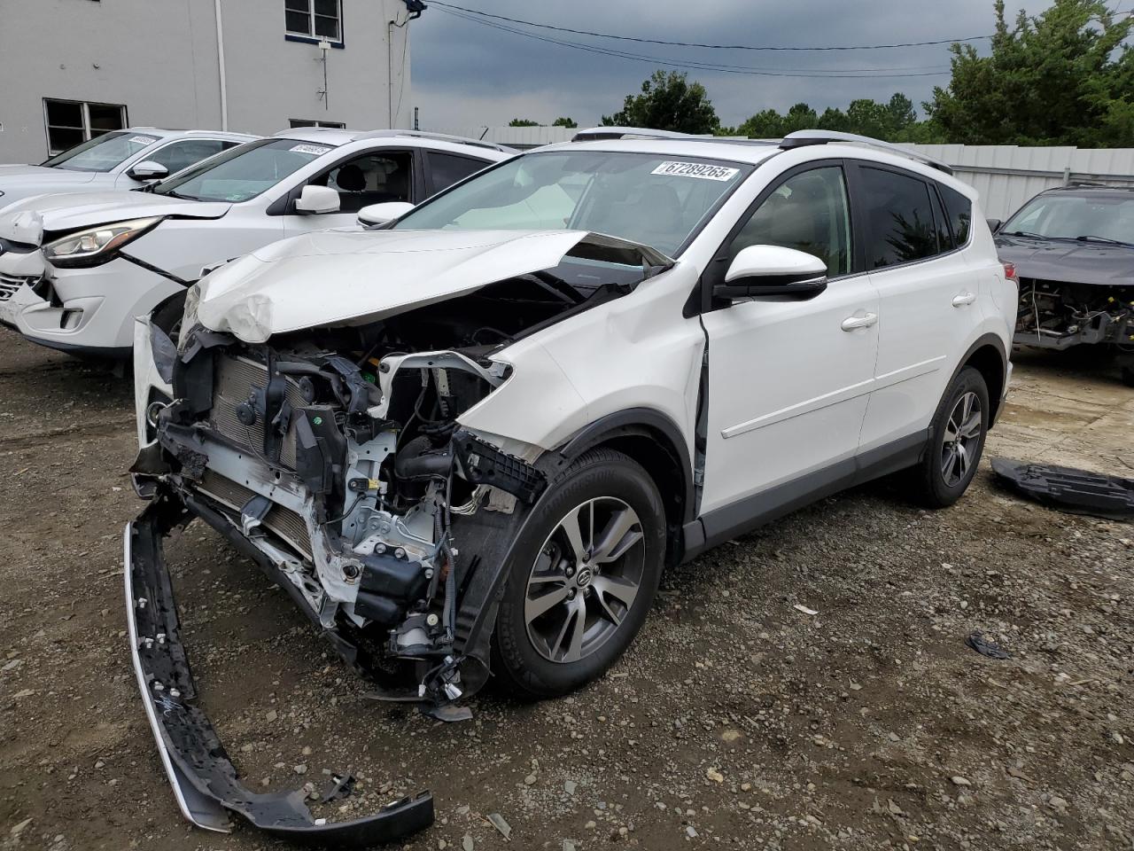 TOYOTA RAV4 XLE