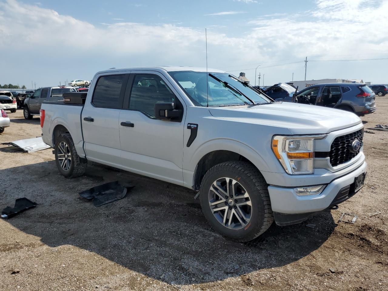 FORD F-150 SUPERCREW