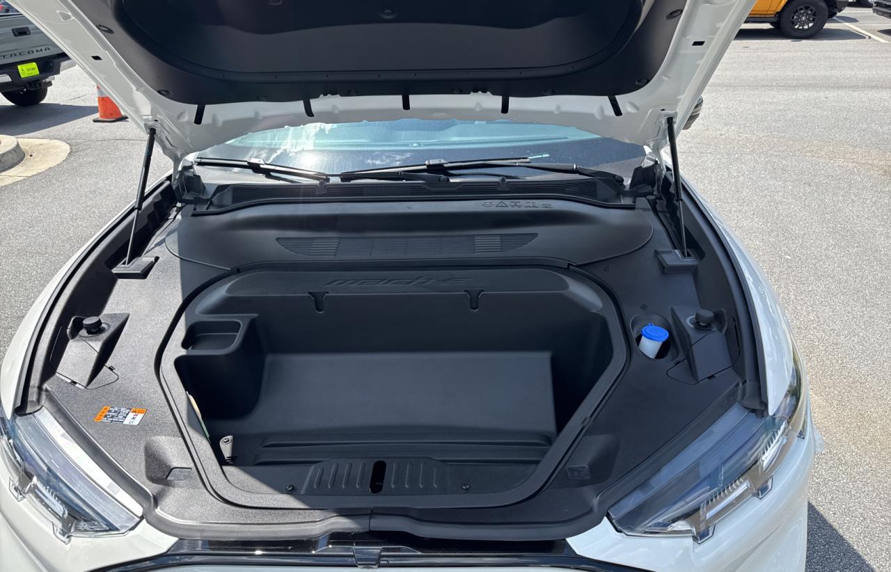 FORD MUSTANG PREMIUM