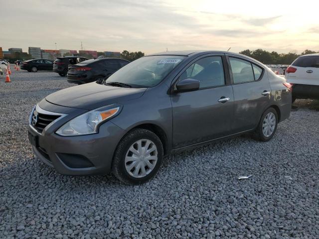 NISSAN VERSA S