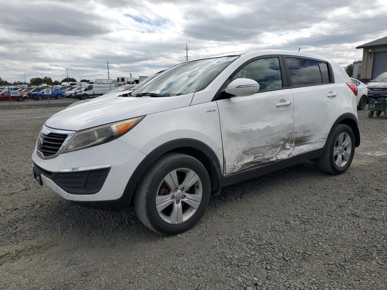 KIA SPORTAGE LX