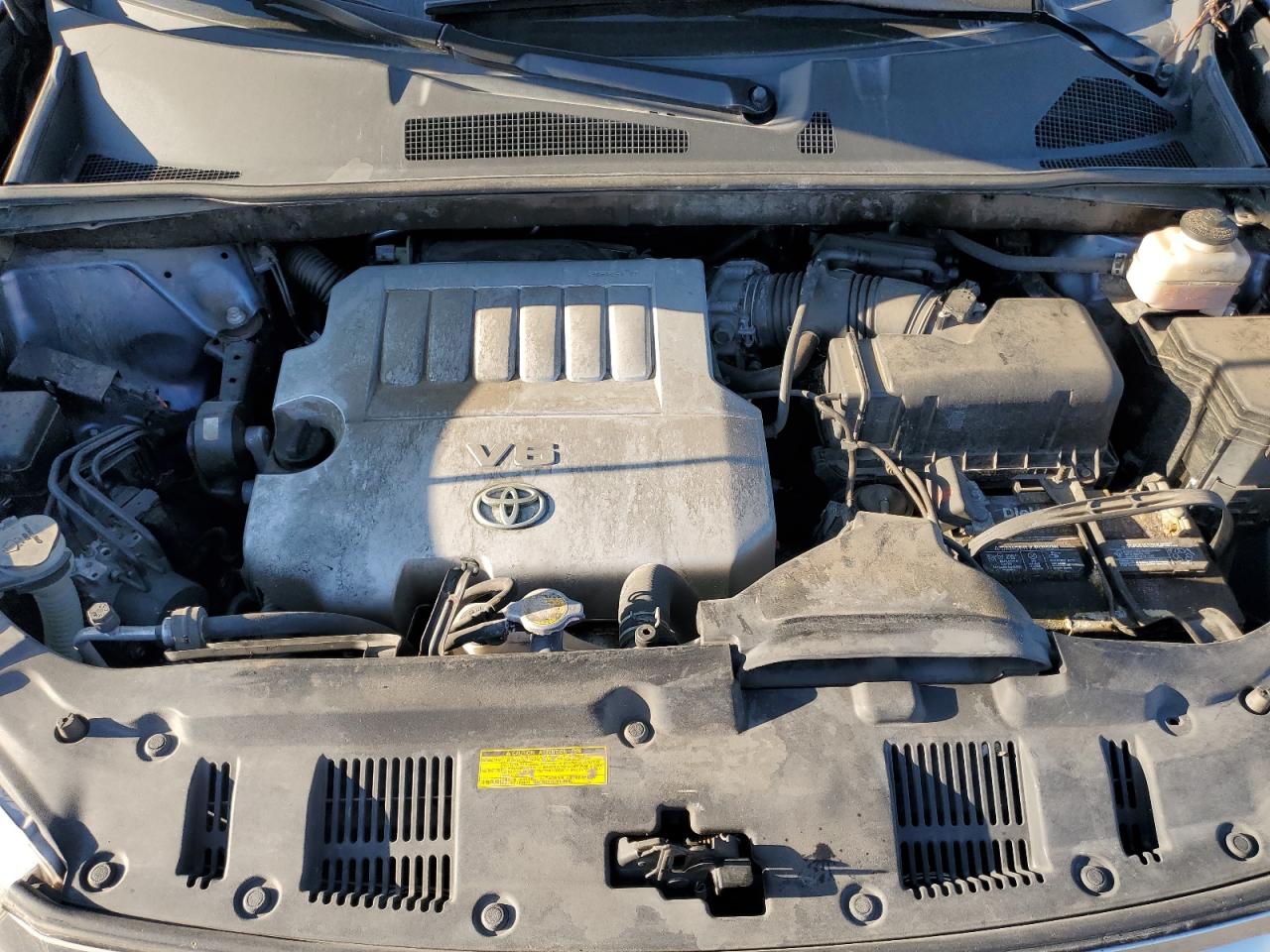 TOYOTA HIGHLANDER LIMITED