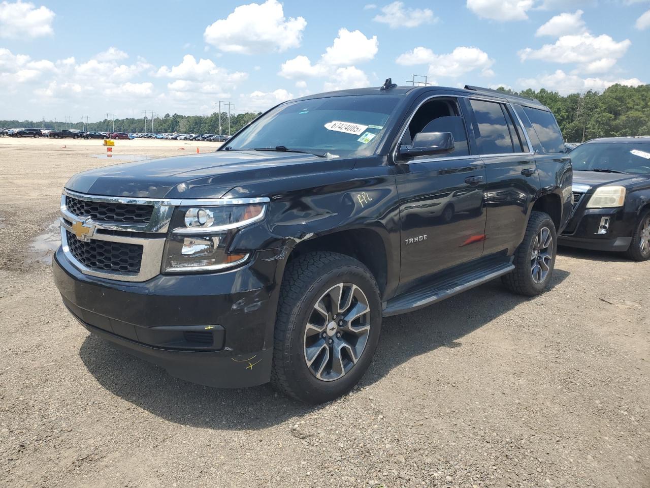 CHEVROLET TAHOE C1500 LS