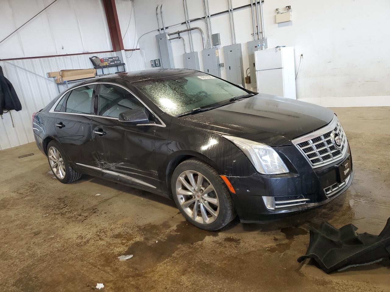 CADILLAC XTS LUXURY COLLECTION