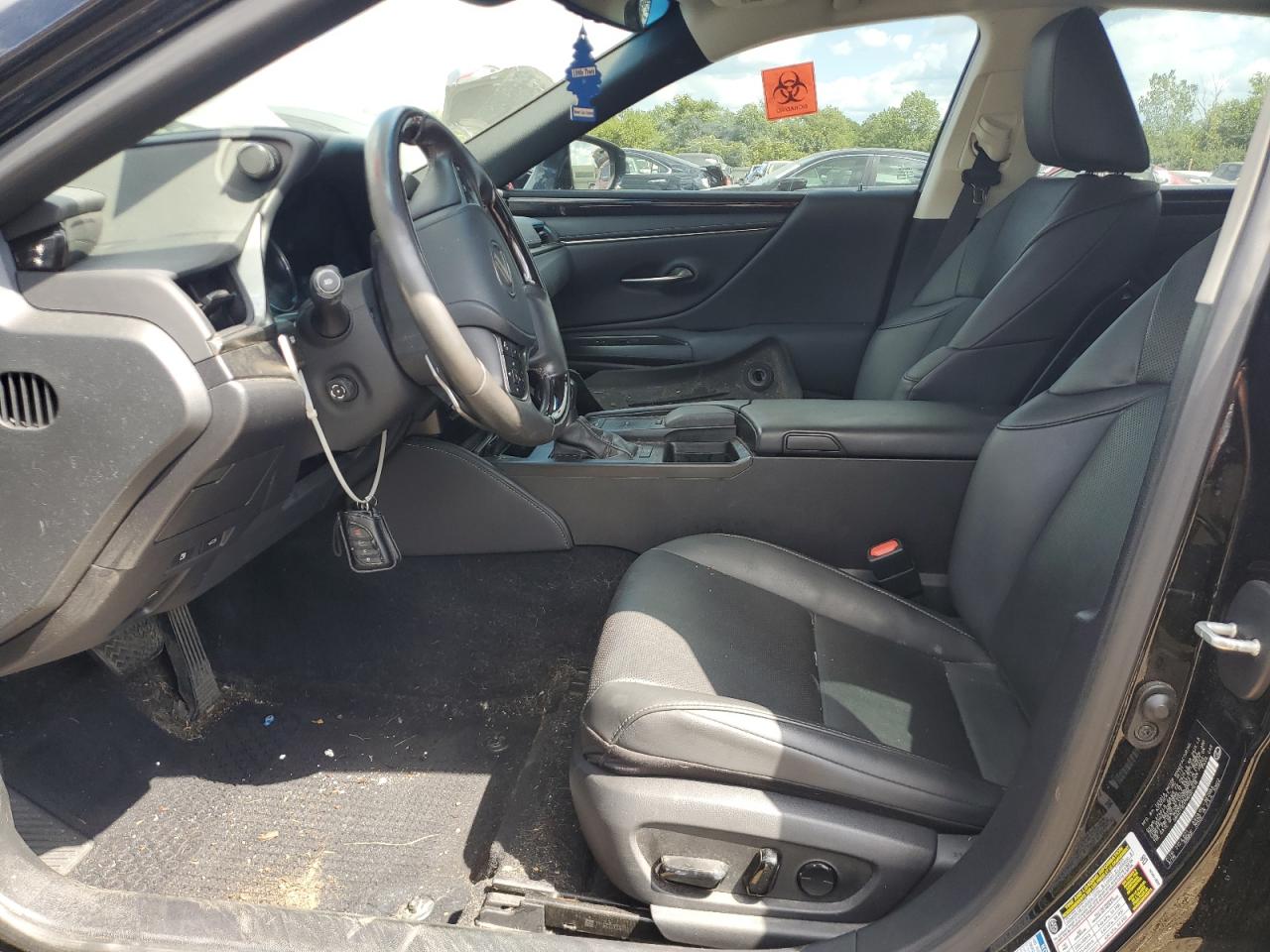 Lexus Es 250 Base Image 7