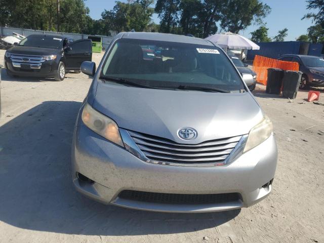 2015 TOYOTA SIENNA LE 5TDKK3DC4FS556018