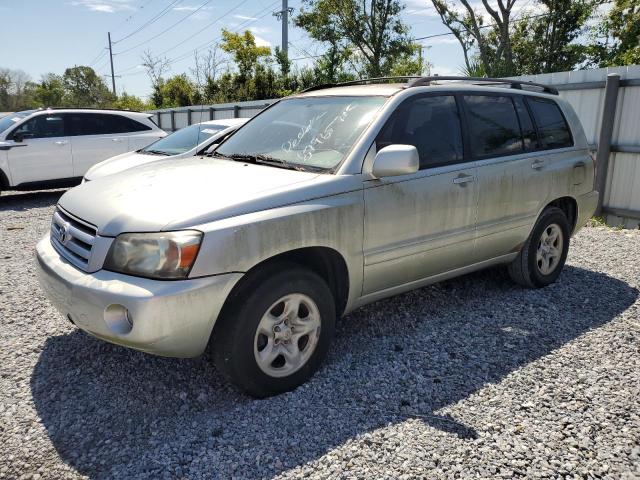 TOYOTA HIGHLANDER