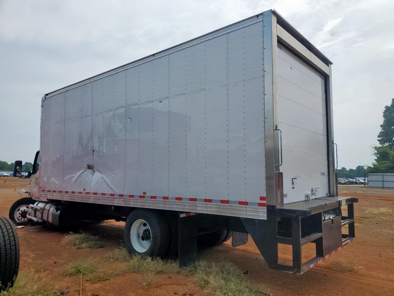 Lot #3315555773 2025 KENWORTH T270