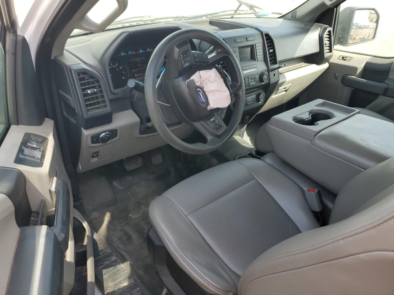 FORD F-150 SUPER CAB