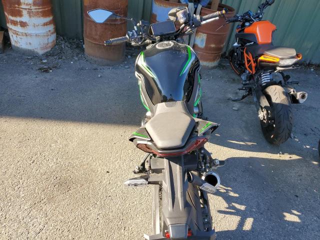 2025 KAWASAKI ZR900 T ML5ZRDT19SDA01214