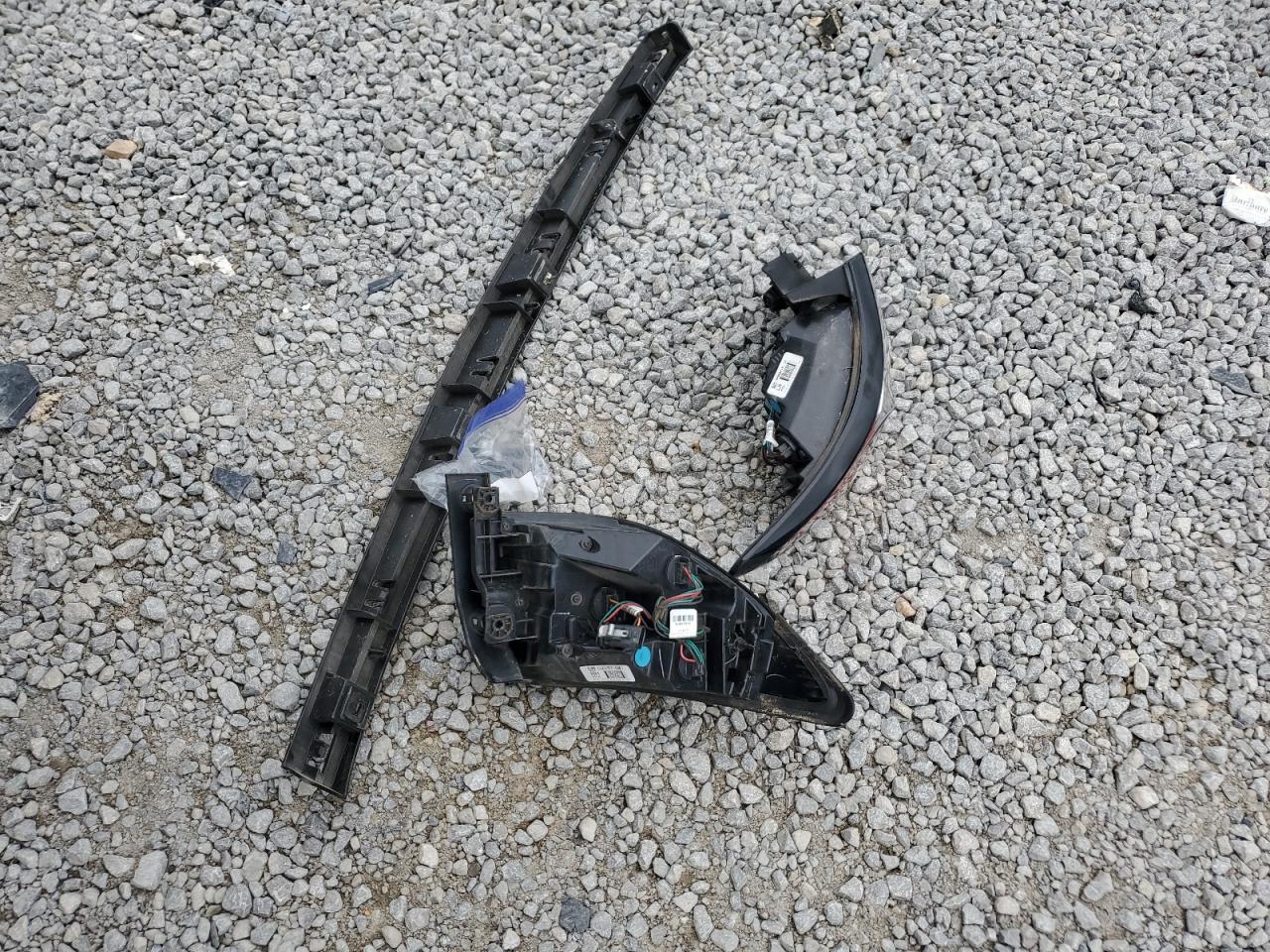 CHEVROLET TRAVERSE LS