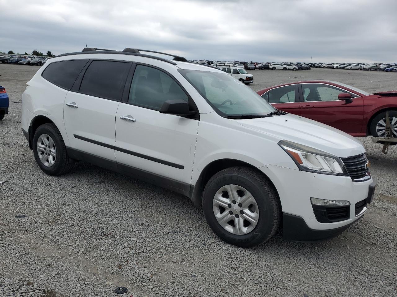 CHEVROLET TRAVERSE LS