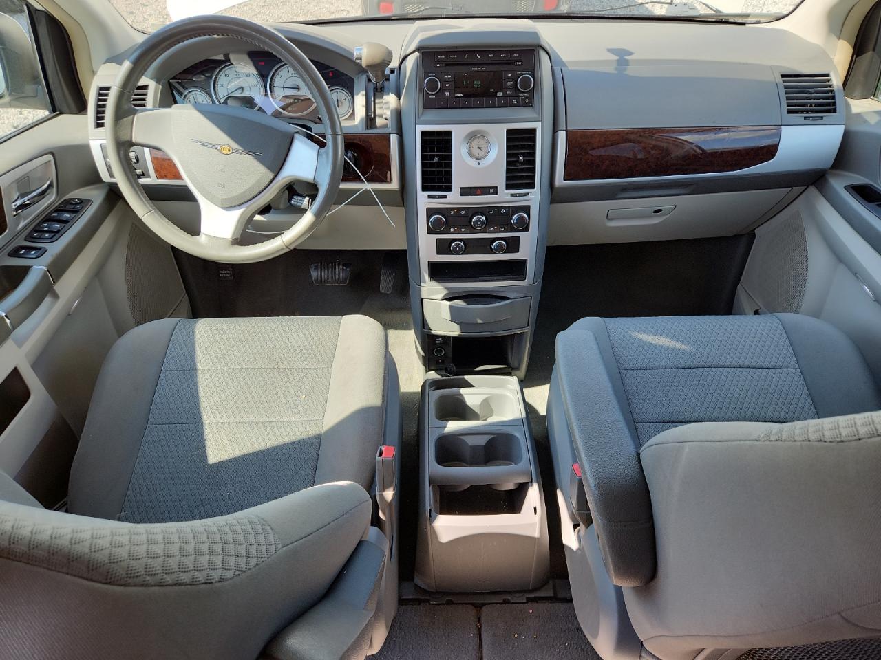 CHRYSLER TOWN & COUNTRY TOURING