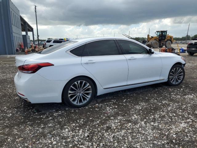 2016 HYUNDAI GENESIS 3. KMHGN4JE7GU136299