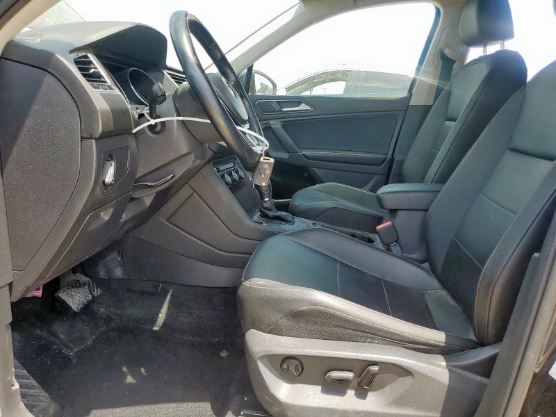 2018 VOLKSWAGEN TIGUAN SE - 3VV3B7AX6JM059887