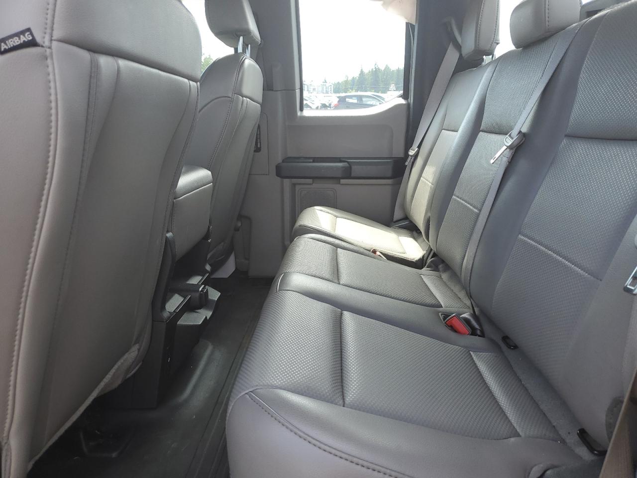 FORD F-150 SUPER CAB