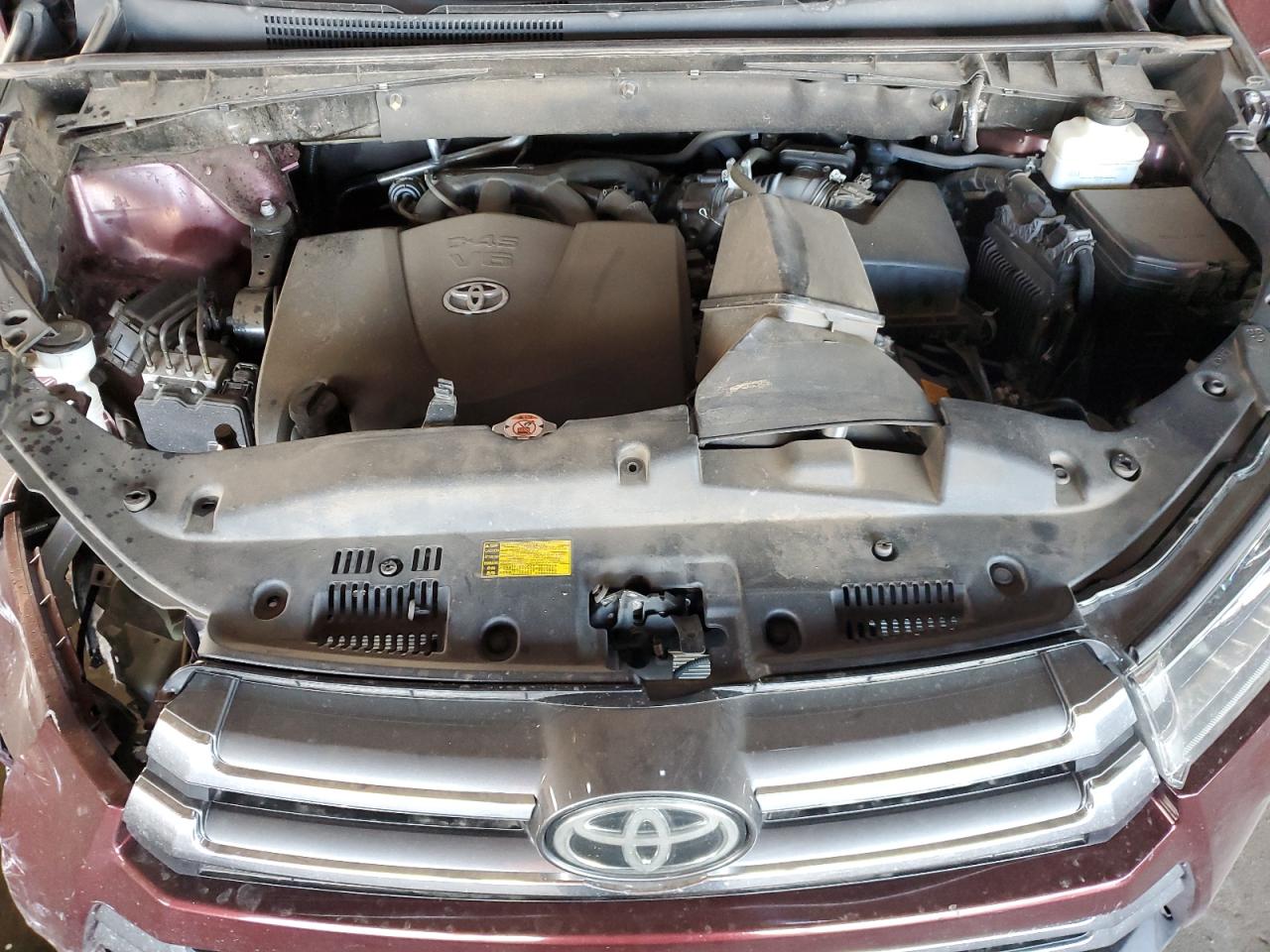 TOYOTA HIGHLANDER LIMITED