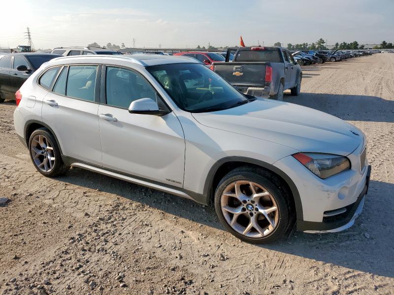 2015 BMW X1 SDRIVE2 WBAVM1C56FVW57367