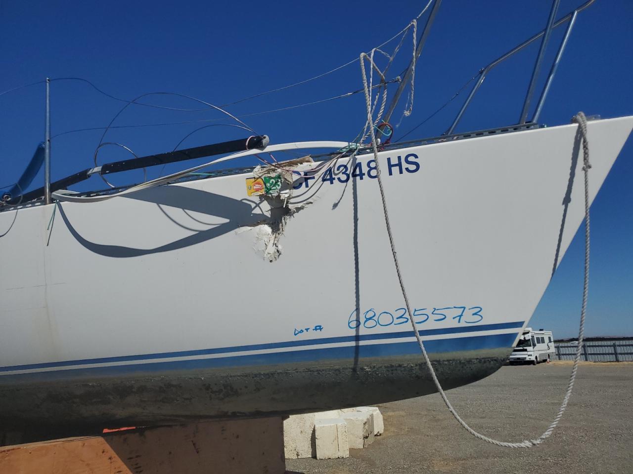 Lot #3222418271 1984 PACC POWERLITE