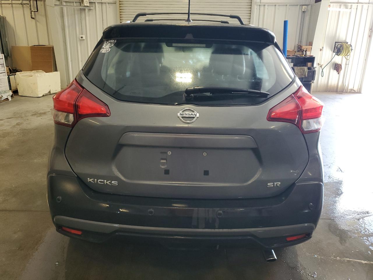 NISSAN KICKS SR