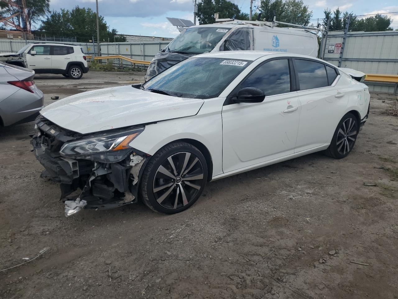 NISSAN ALTIMA SR