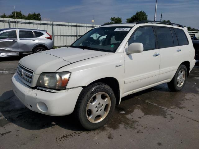 TOYOTA HIGHLANDER