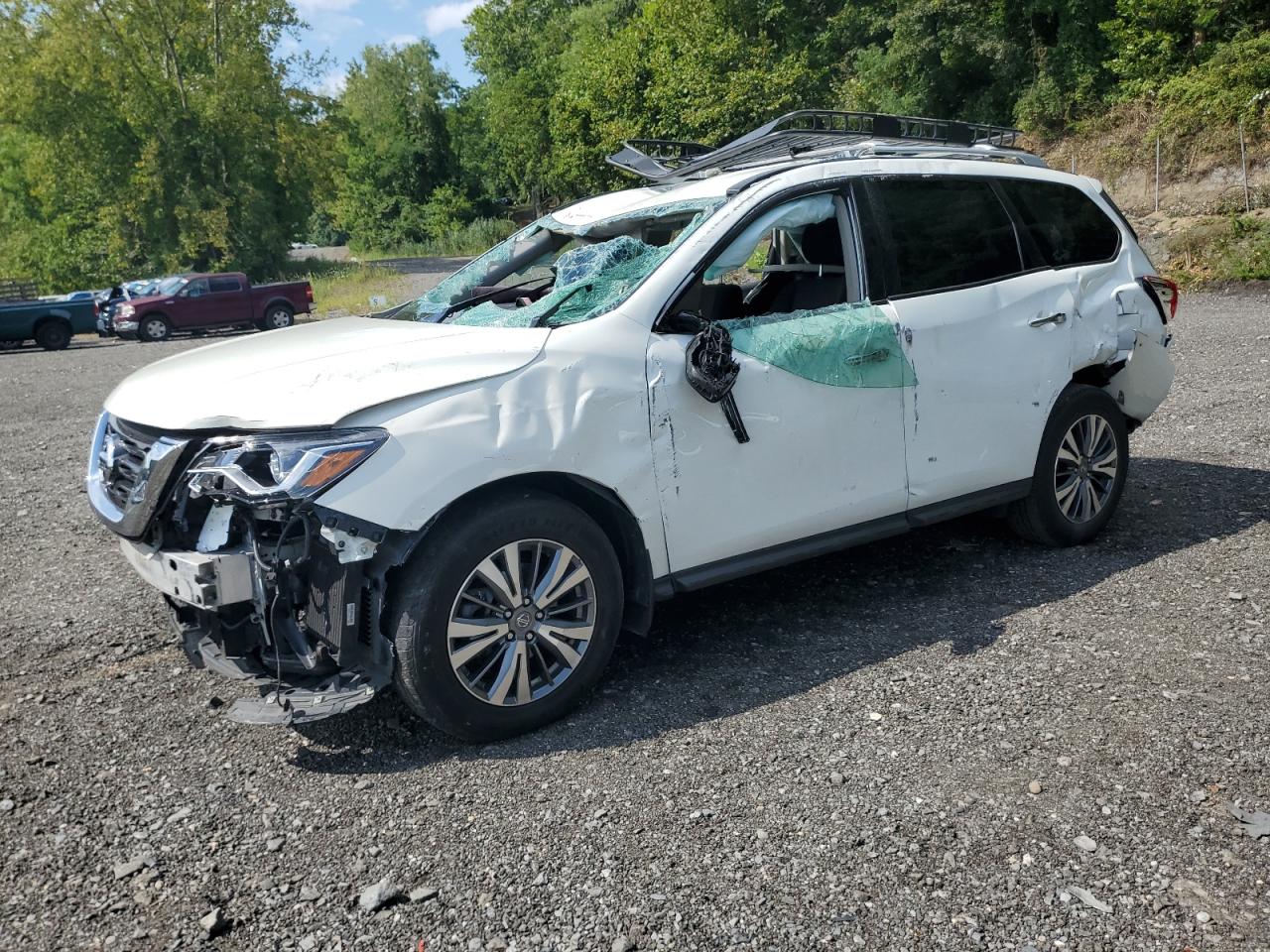 NISSAN PATHFINDER S