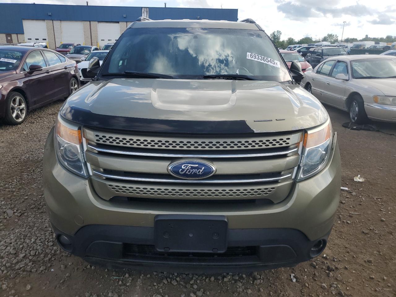 FORD EXPLORER LIMITED
