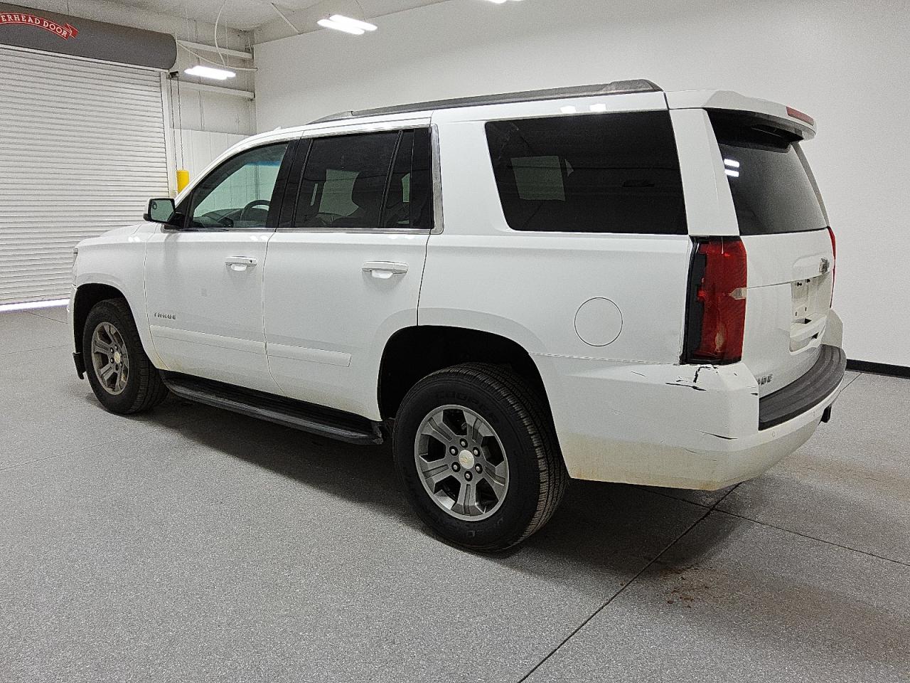 CHEVROLET TAHOE C1500 LS