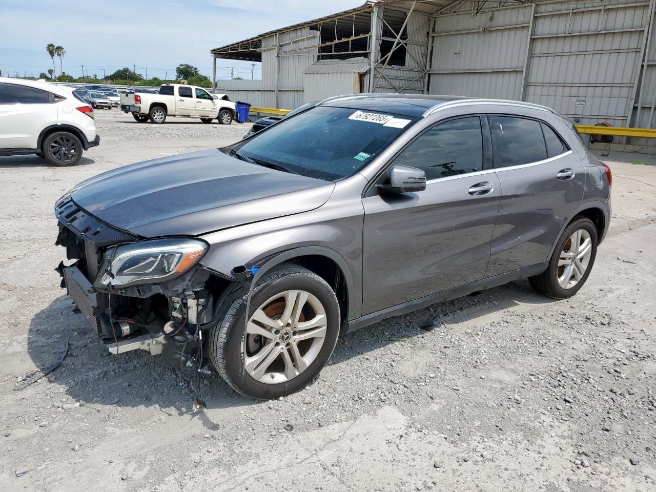 MERCEDES-BENZ GLA-CLASS 250