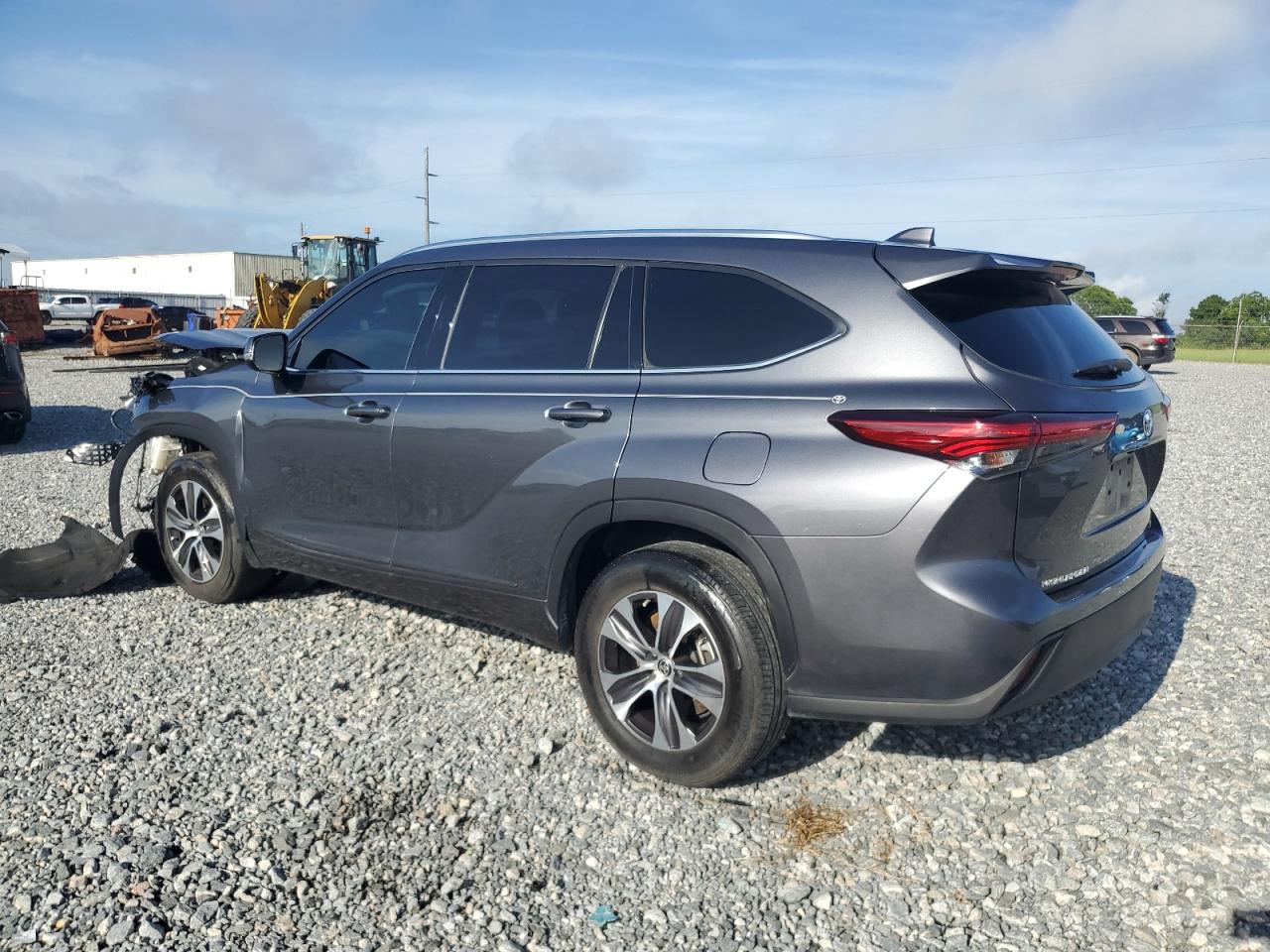 Lot #3308267213 2020 TOYOTA HIGHLANDER