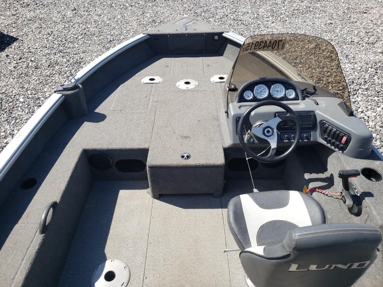 Lot #3298048133 2009 LUND BOAT