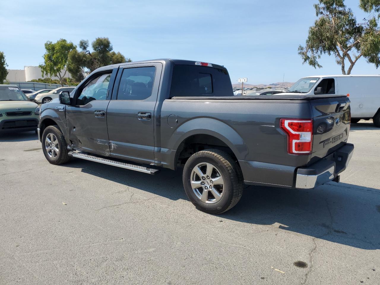 FORD F-150 SUPERCREW
