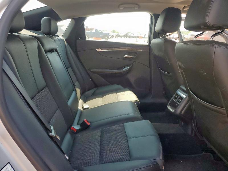 2018 CHEVROLET IMPALA LT 1G1105SA3JU137041