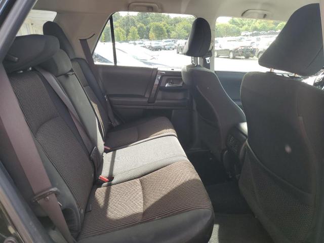 2024 TOYOTA 4RUNNER SR JTEPU5JR7R6226068