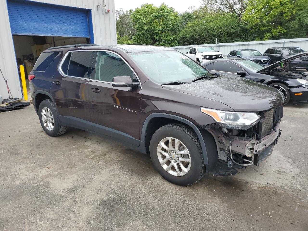 CHEVROLET TRAVERSE LT