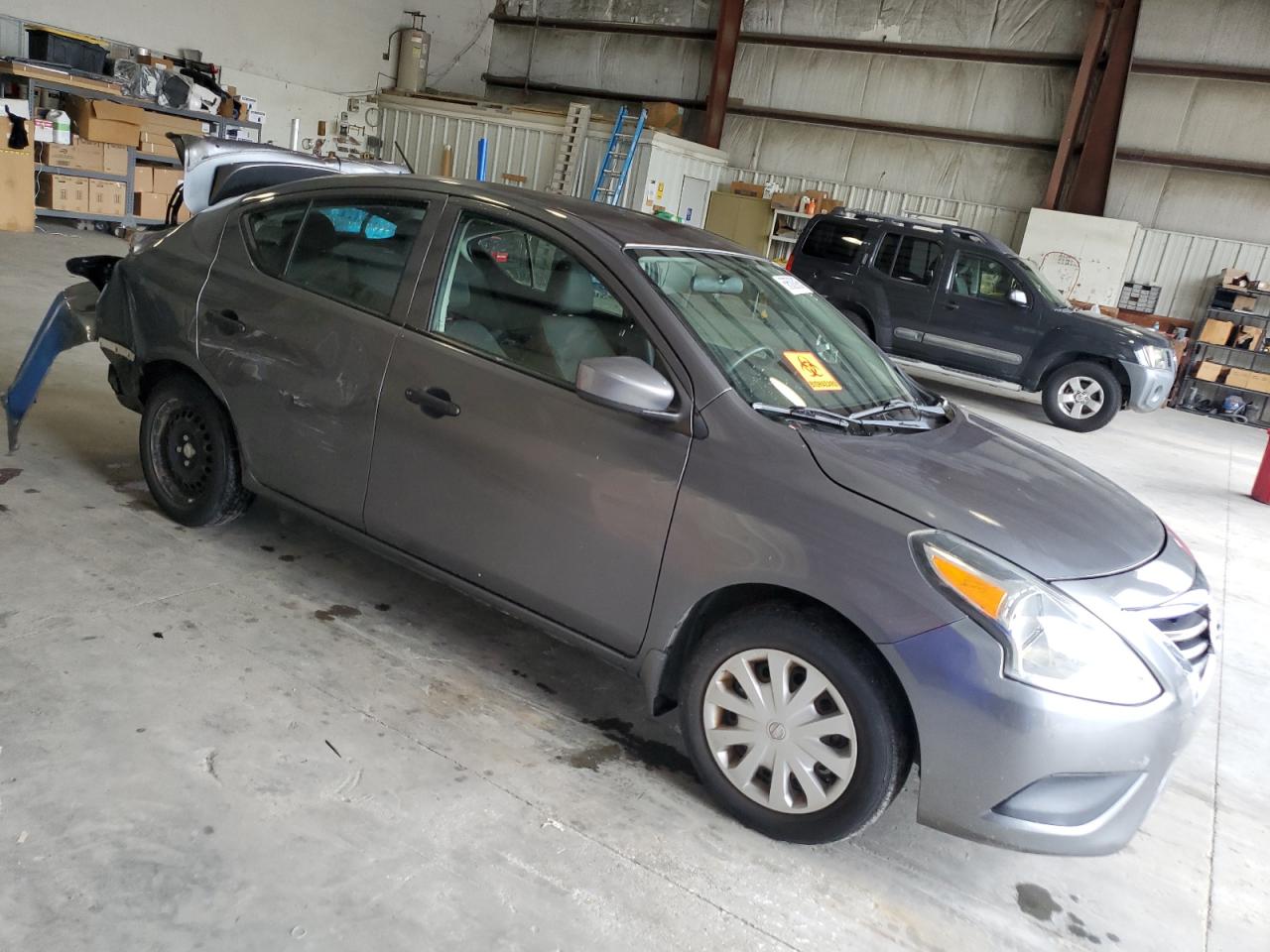 NISSAN VERSA S