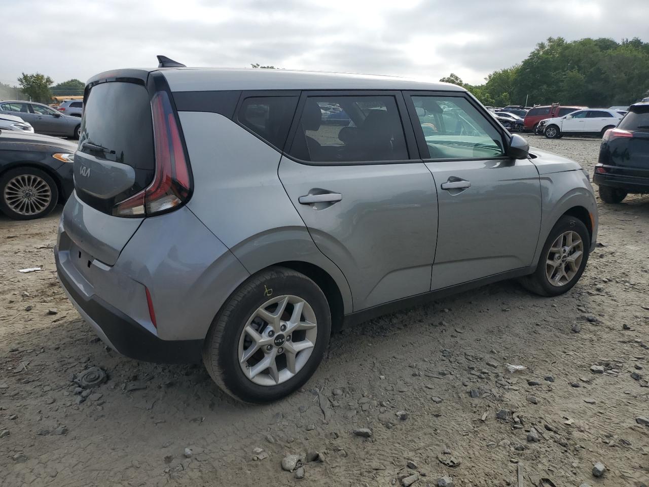 KIA SOUL LX