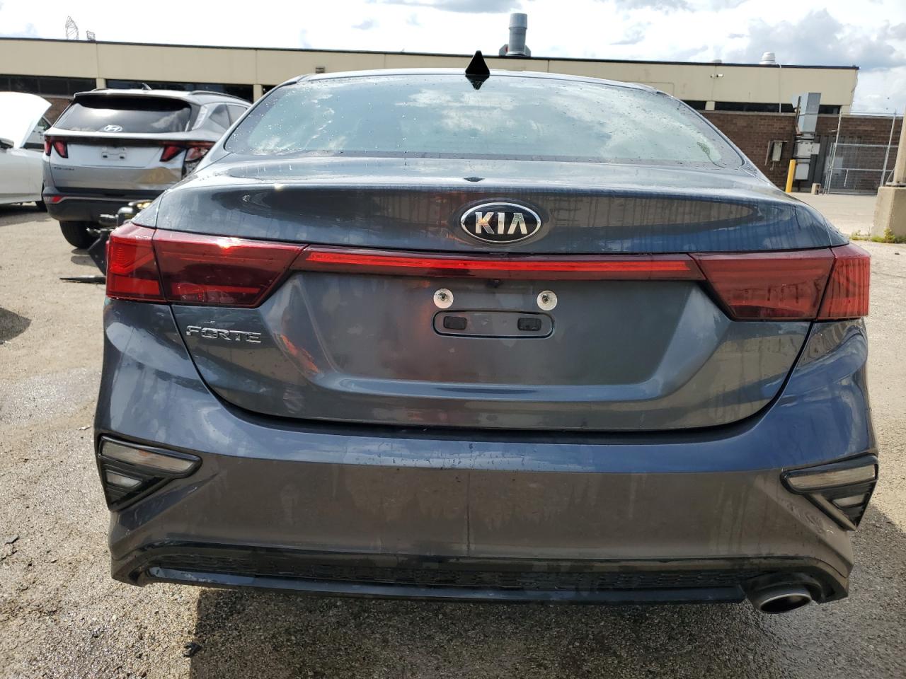 KIA FORTE FE