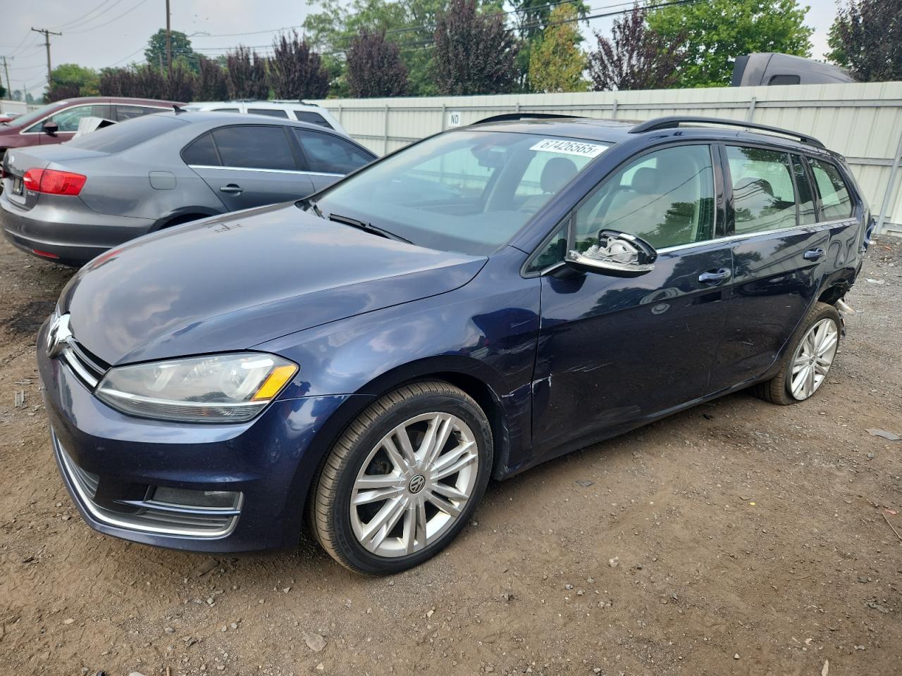 VOLKSWAGEN GOLF SPORTSVAN TDI S