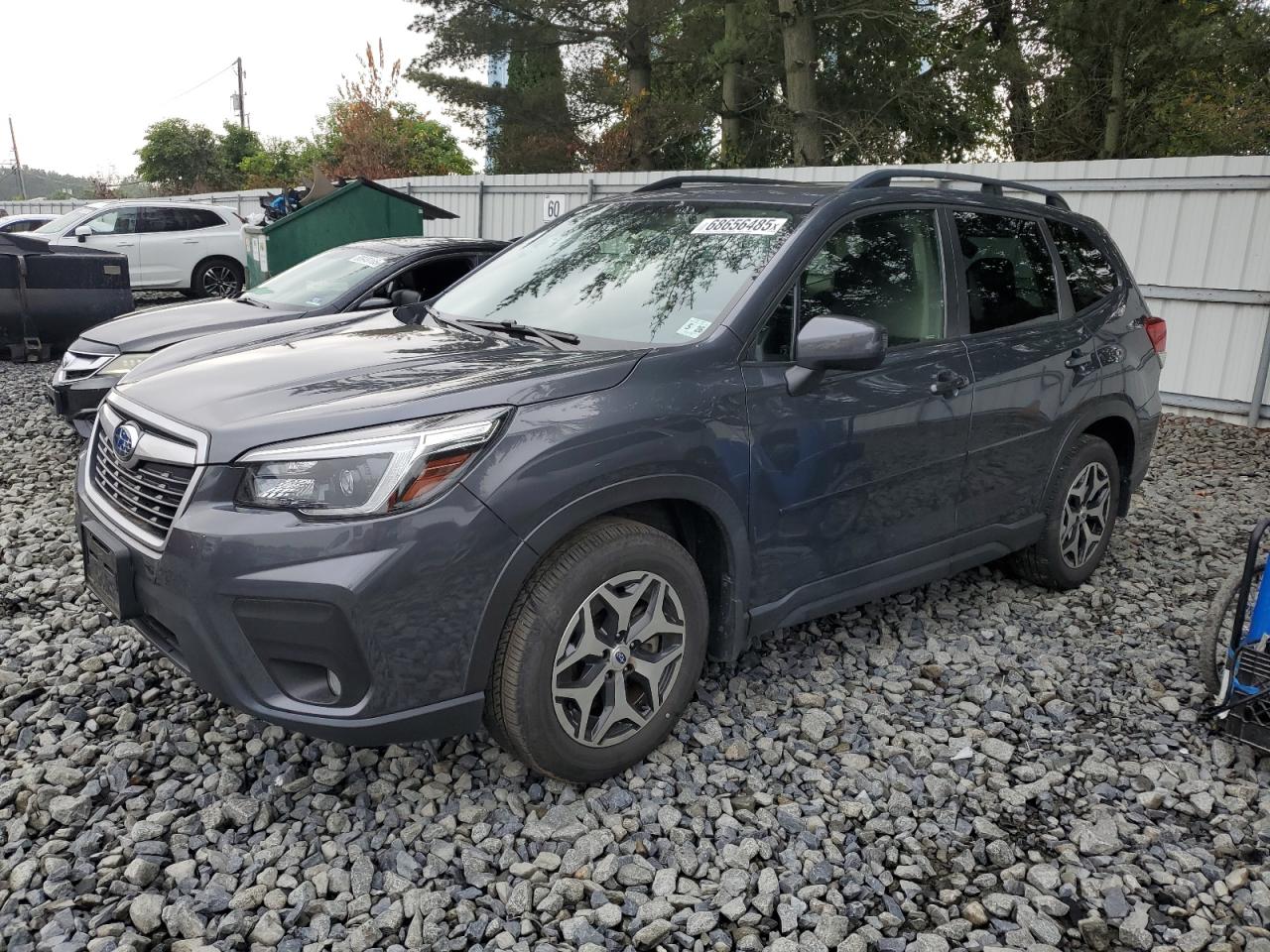 SUBARU FORESTER PREMIUM