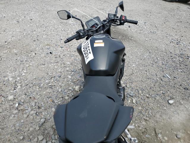 2025 HONDA CB750 A JH2RH2401SK000366