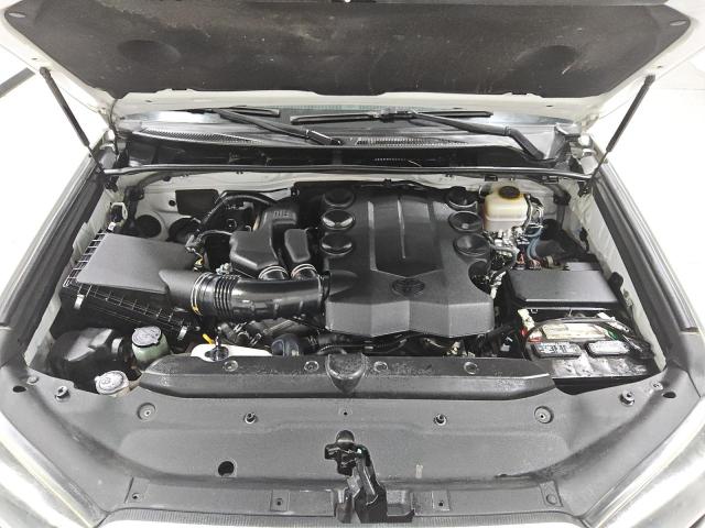 2017 TOYOTA 4RUNNER SR JTEBU5JR5H5418698