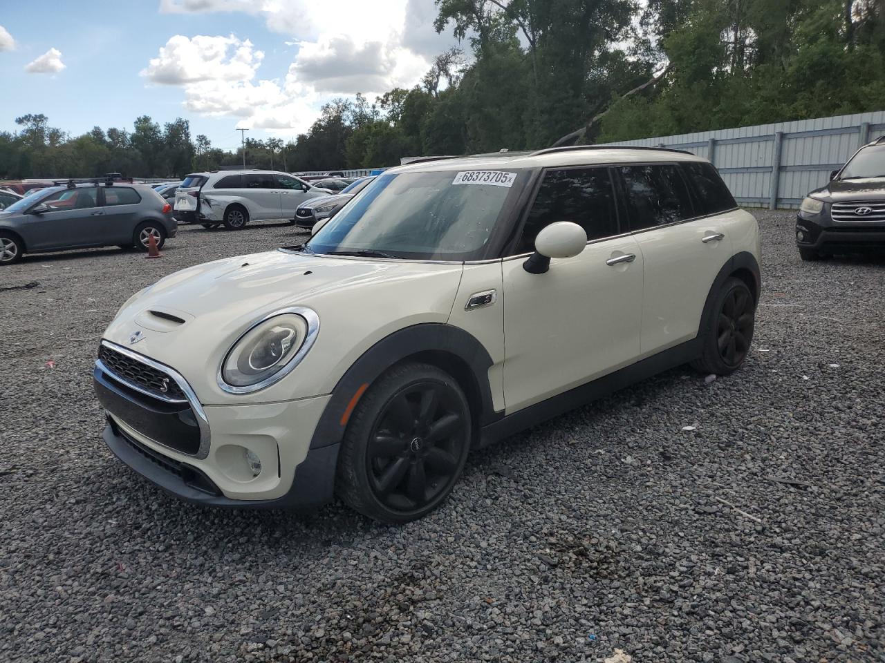 MINI COOPER S CLUBMAN