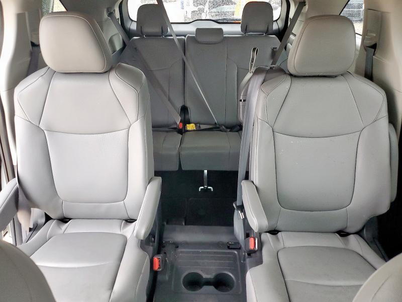 2023 TOYOTA SIENNA XLE 5TDYRKEC9PS168685