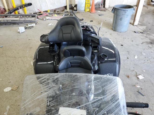 2015 HONDA GL1800 ABS JH2SC68NXFK100128