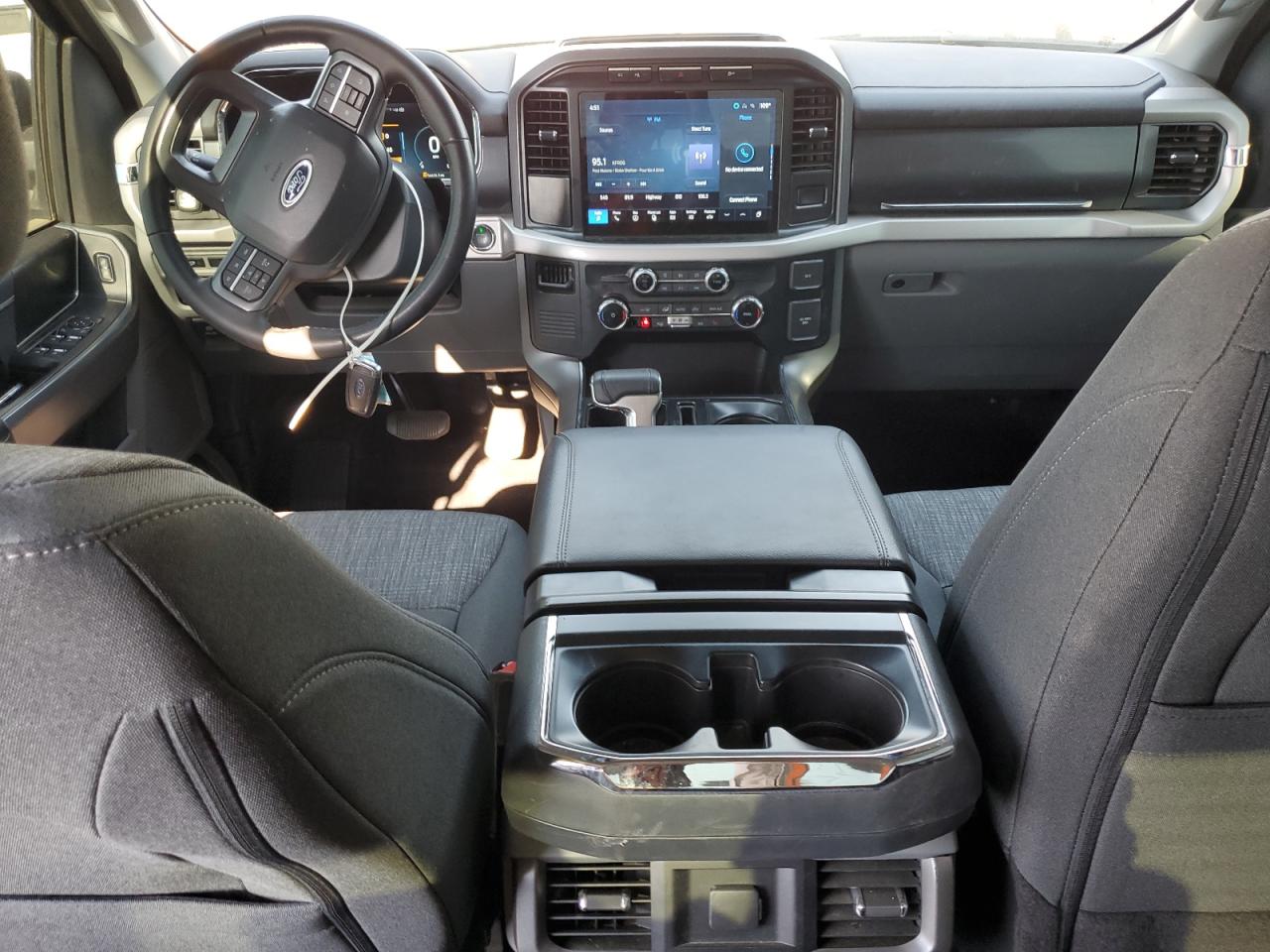 FORD F-150 LIGHTNING PRO