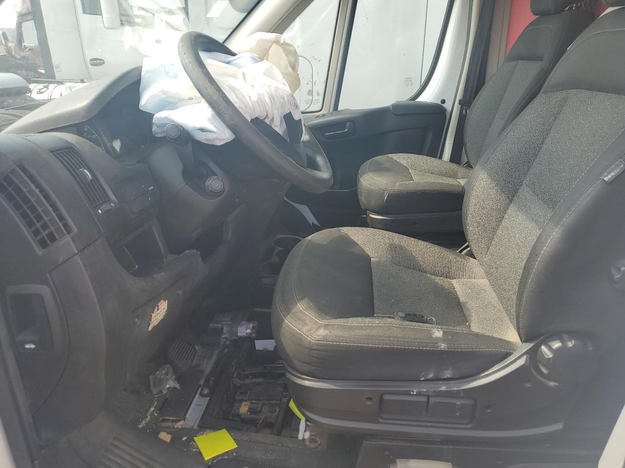 RAM PROMASTER 1500 STANDARD