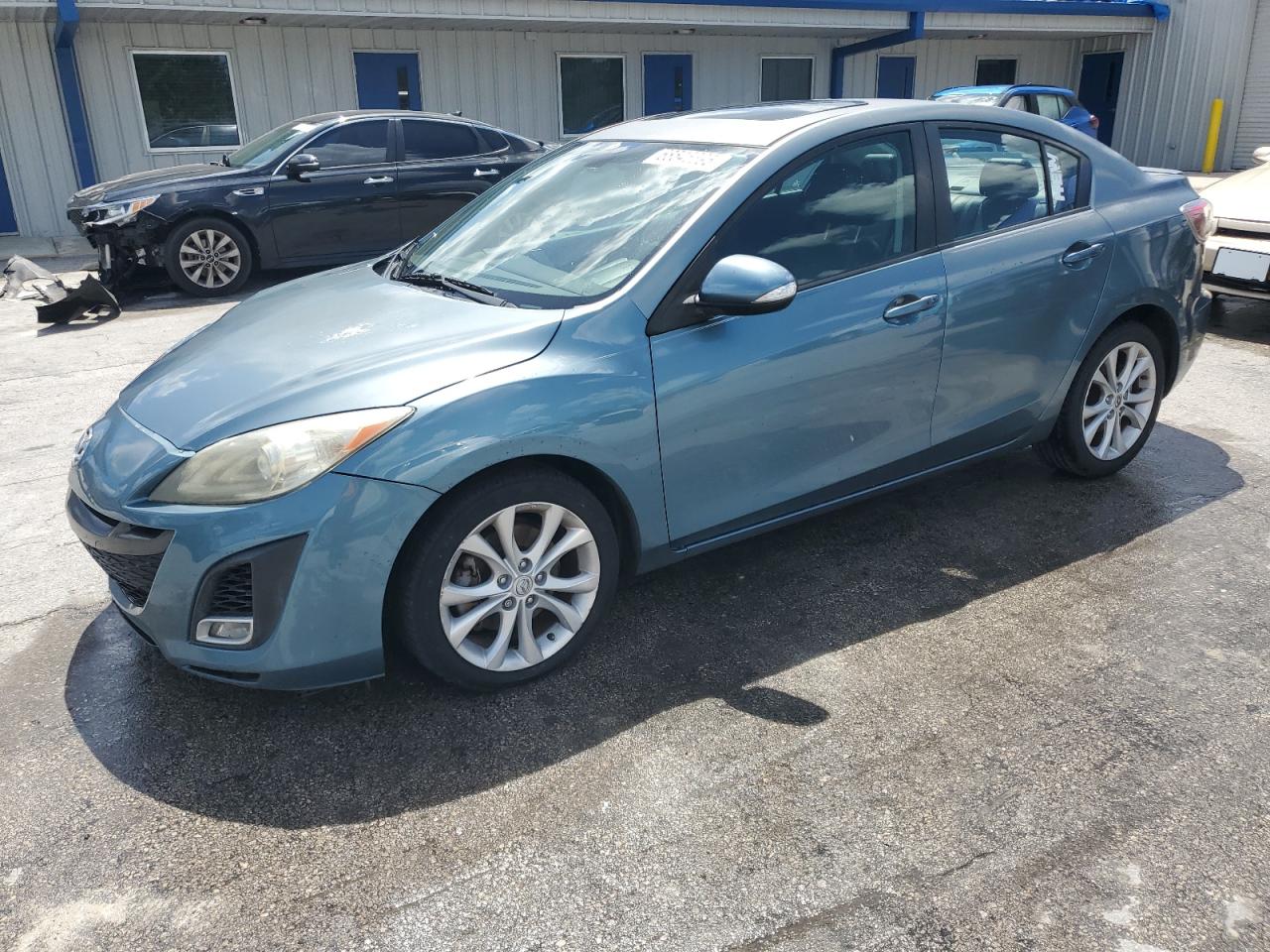 MAZDA 3 S