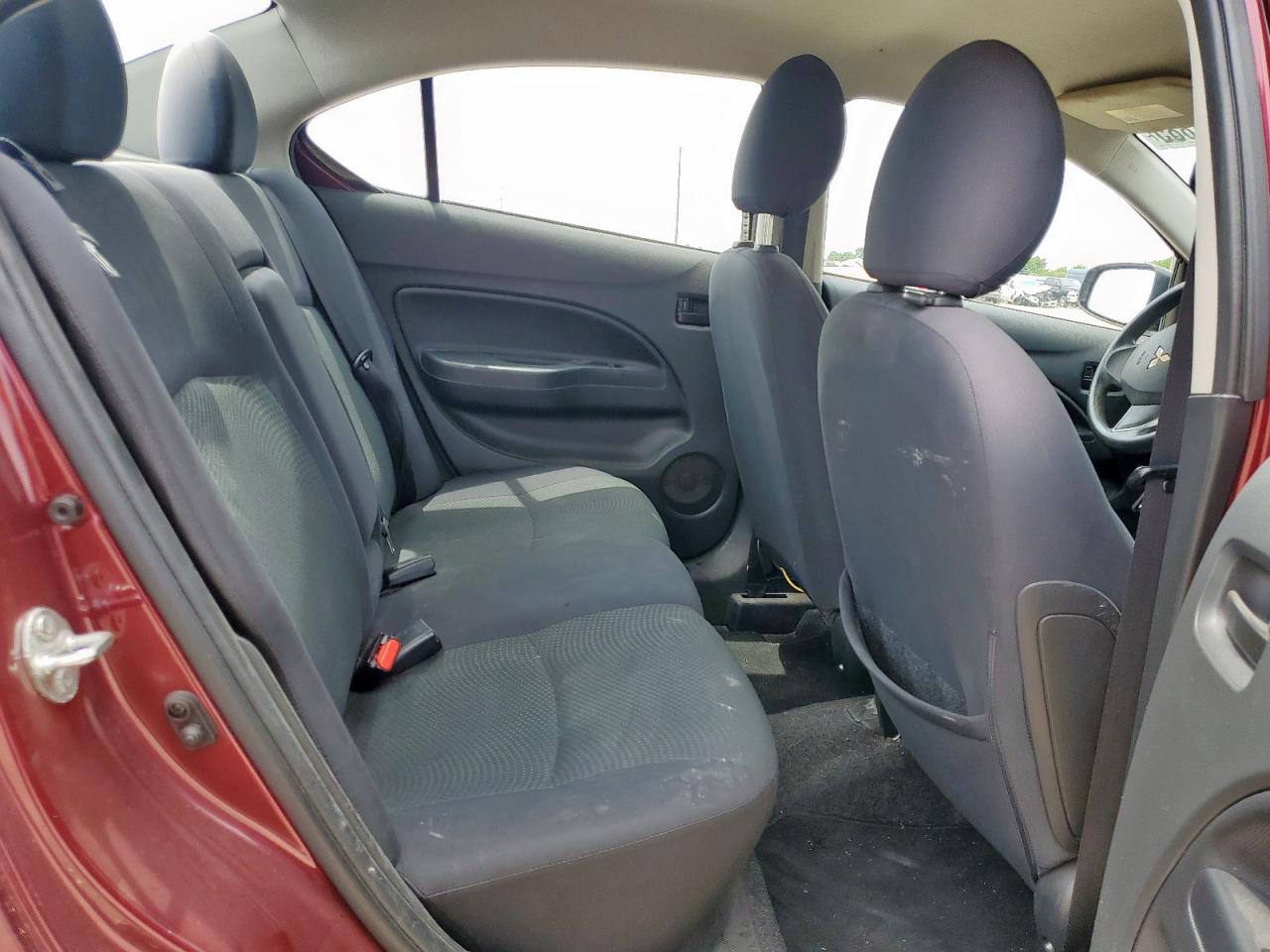 MITSUBISHI MIRAGE G4 ES